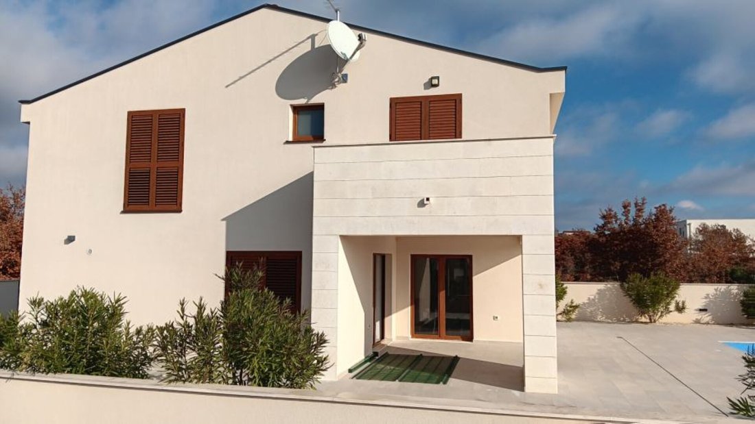 House in Opcina Policnik, Zadar County, Croatia 2 - 17656105