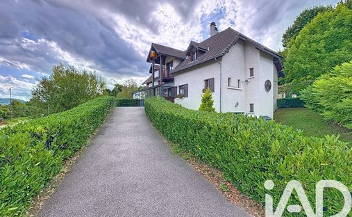 House in Miribel-Lanchatre, Auvergne-Rhône-Alpes, France 1