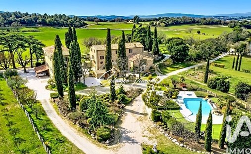 House in Ampus, Provence-Alpes-Côte d'Azur, France 1