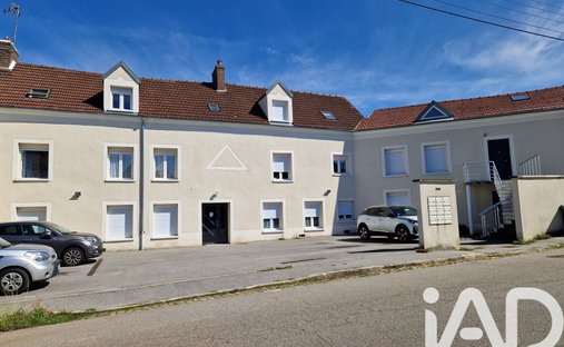 Flins-sur-Seine, Ile-de-France, France 1