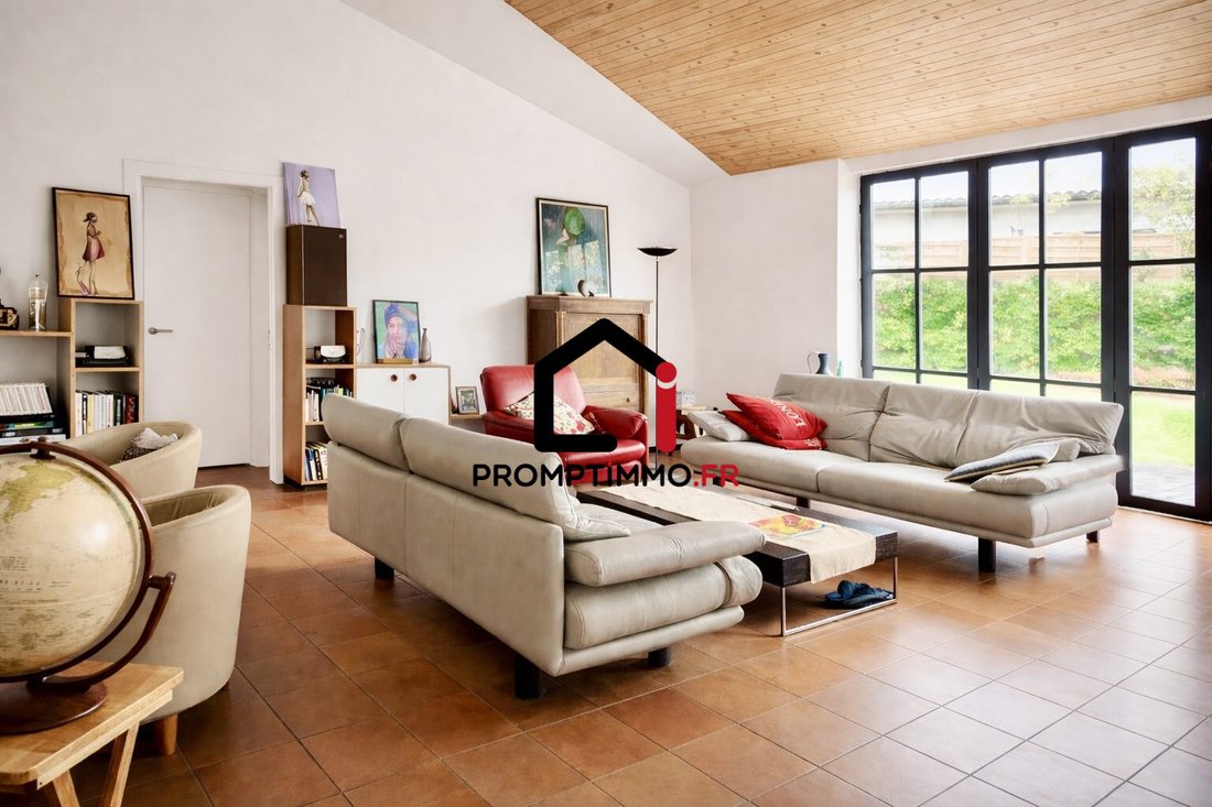 House in Mérignac, Nouvelle-Aquitaine, France 4 - 17660754