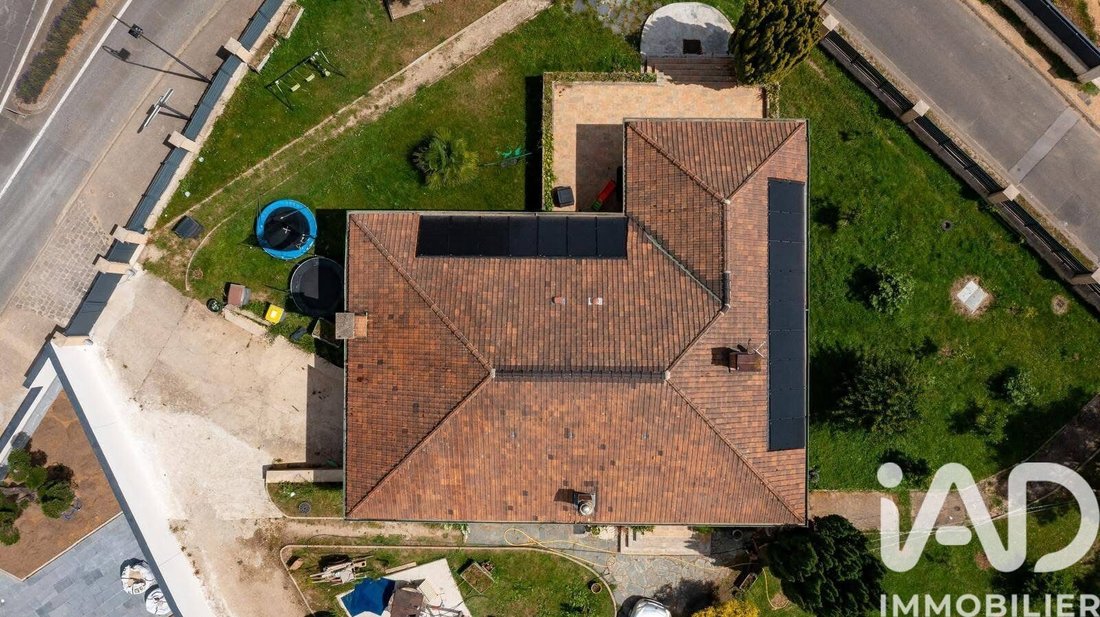 House in Boissettes, Ile-de-France, France 1 - 17658313