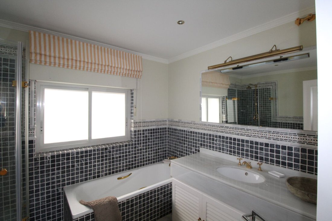 Penthouse in Sotogrande, San Roque, Andalusia 5 - 17559287