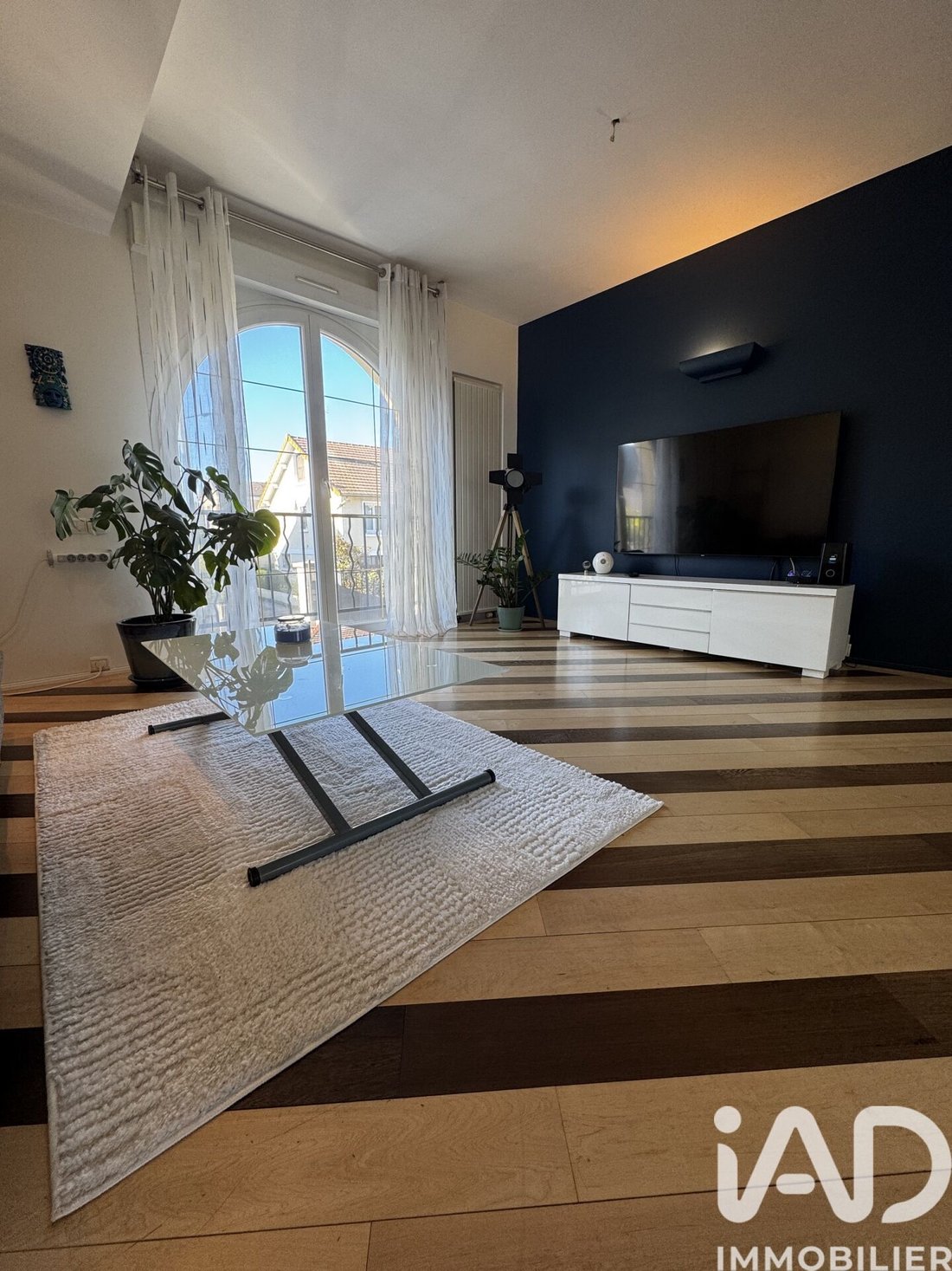 House in Les Pavillons-sous-Bois, Ile-de-France, France 4 - 17658569