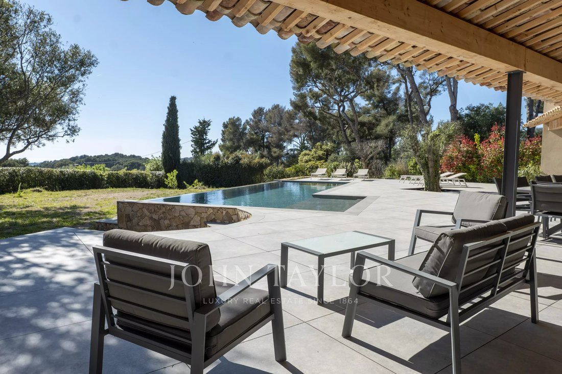 Villa in Sud Est, Ollioules, France 1 - 17660432