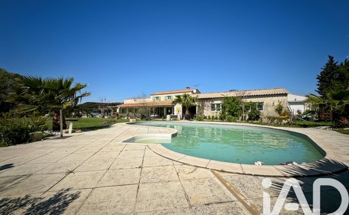 Casa a Arles, Provenza-Alpi-Costa Azzurra, Francia 1
