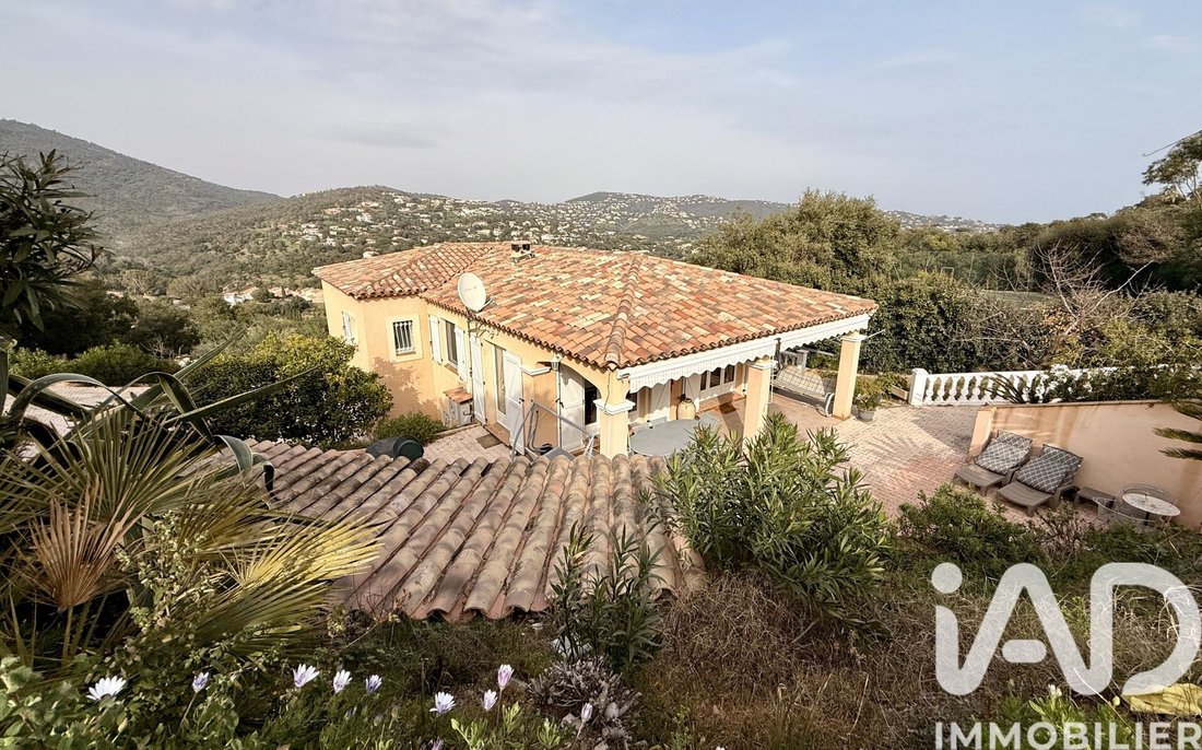 House in Nartelle-Noyer-Bellevue-bd des Sardinaux, Sainte-Maxime, France 1 - 17657401