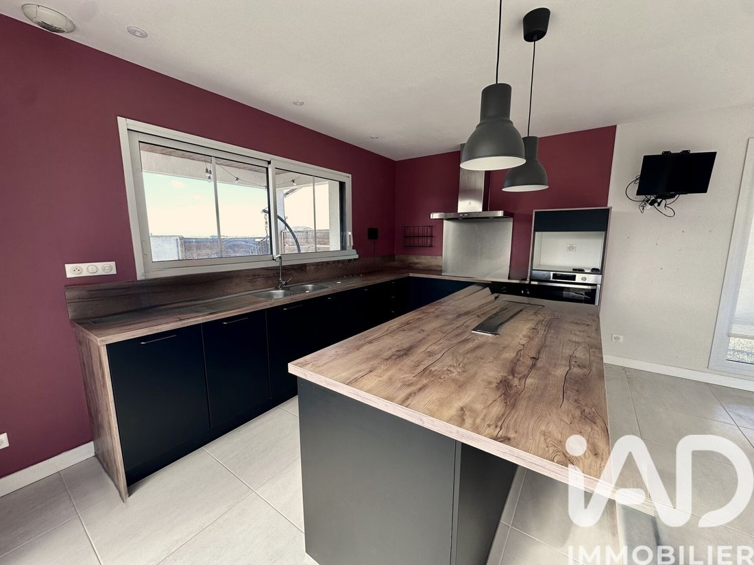 House in Montroy, Nouvelle-Aquitaine, France 4 - 17658397