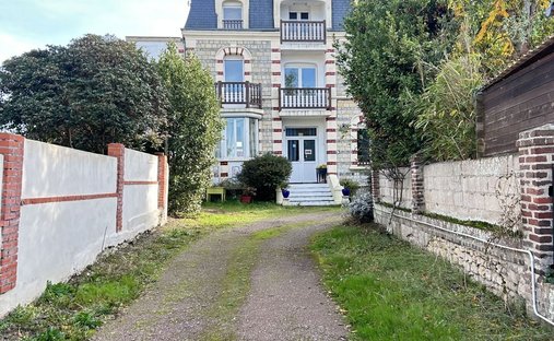 House in ZAC-Centre Ville, Dives-sur-Mer, France 1