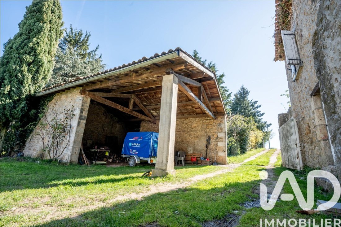 House in Cheminas, Auvergne-Rhône-Alpes, France 5 - 17658744