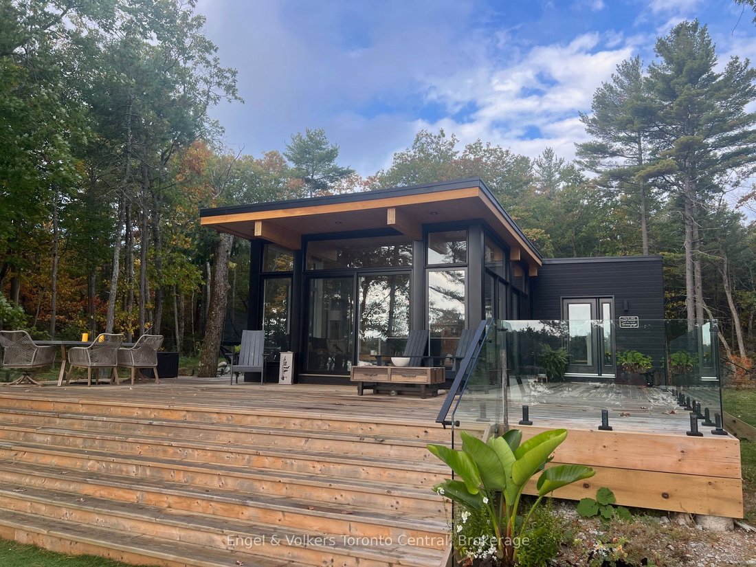 House in Georgian Bay, Canada 2 - 17660356