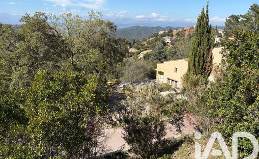 House in Les Adrets-de-l'Estérel, Provence-Alpes-Côte d'Azur, France 1