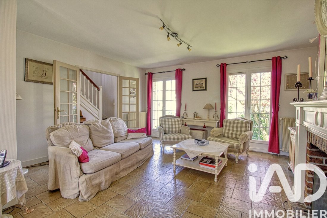 House in Lagny-sur-Marne, Ile-de-France, France 3 - 17658740