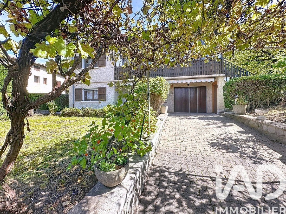 House in Savines-le-Lac, Provence-Alpes-Côte d'Azur, France 2 - 17658720