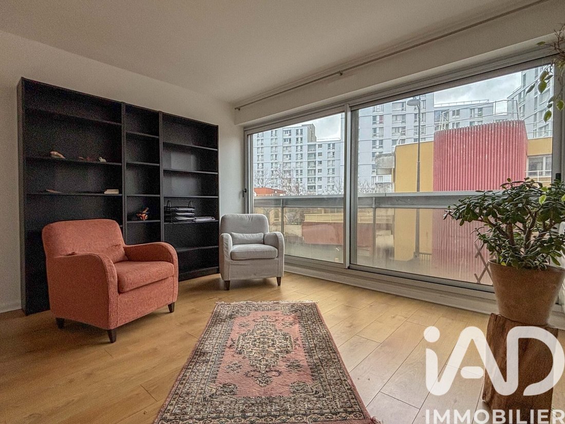 Apartment in Paris 19e Arrondissement, Paris, France 2 - 17657894