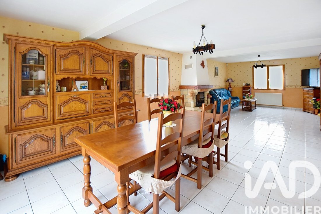 House in Crecy-la-Chapelle, Ile-de-France, France 3 - 17658314