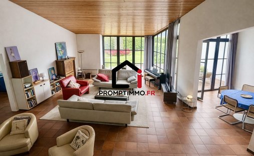 House in Mérignac, Nouvelle-Aquitaine, France 1