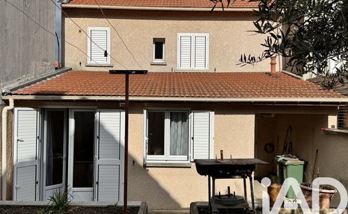 House in Centre Ville, Bagneux, France 1