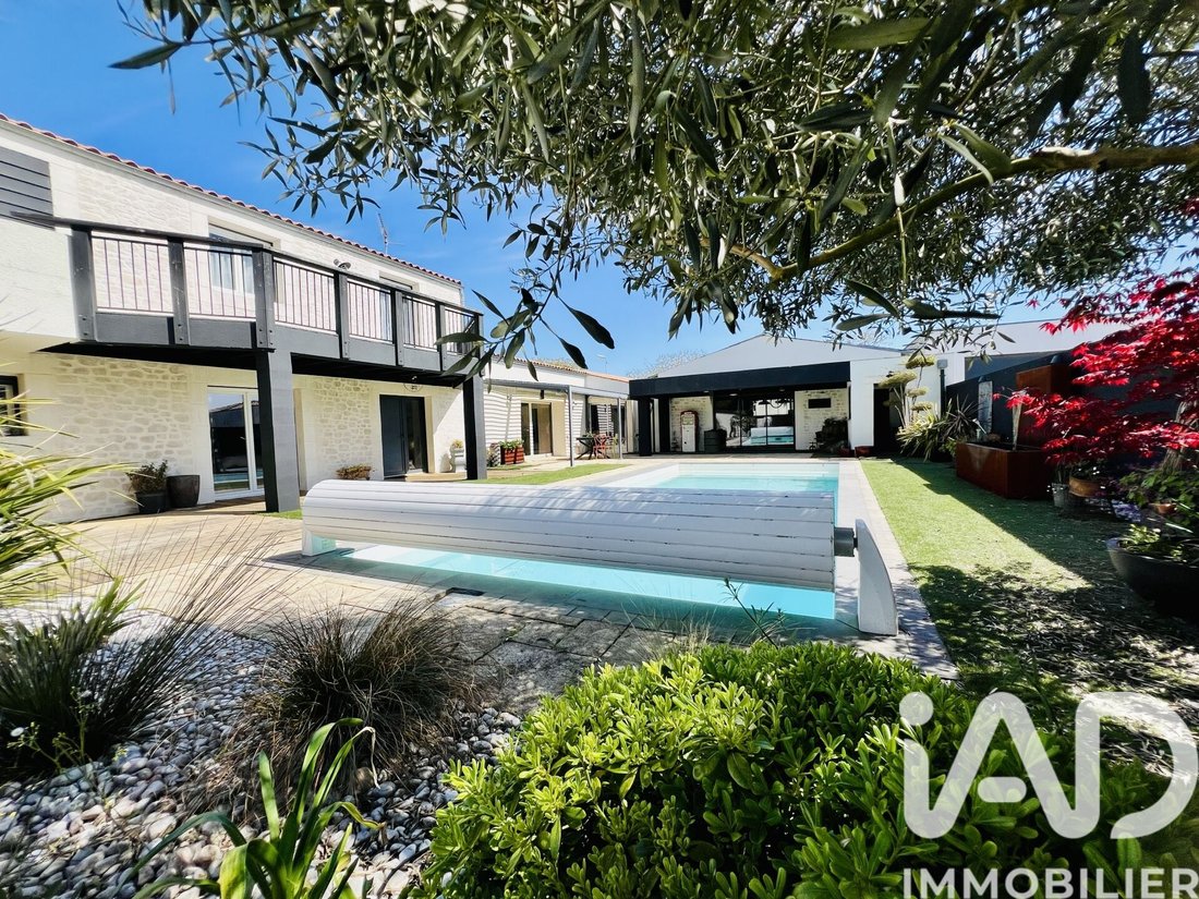 House in Dompierre-sur-Mer, Nouvelle-Aquitaine, France 5 - 17658529