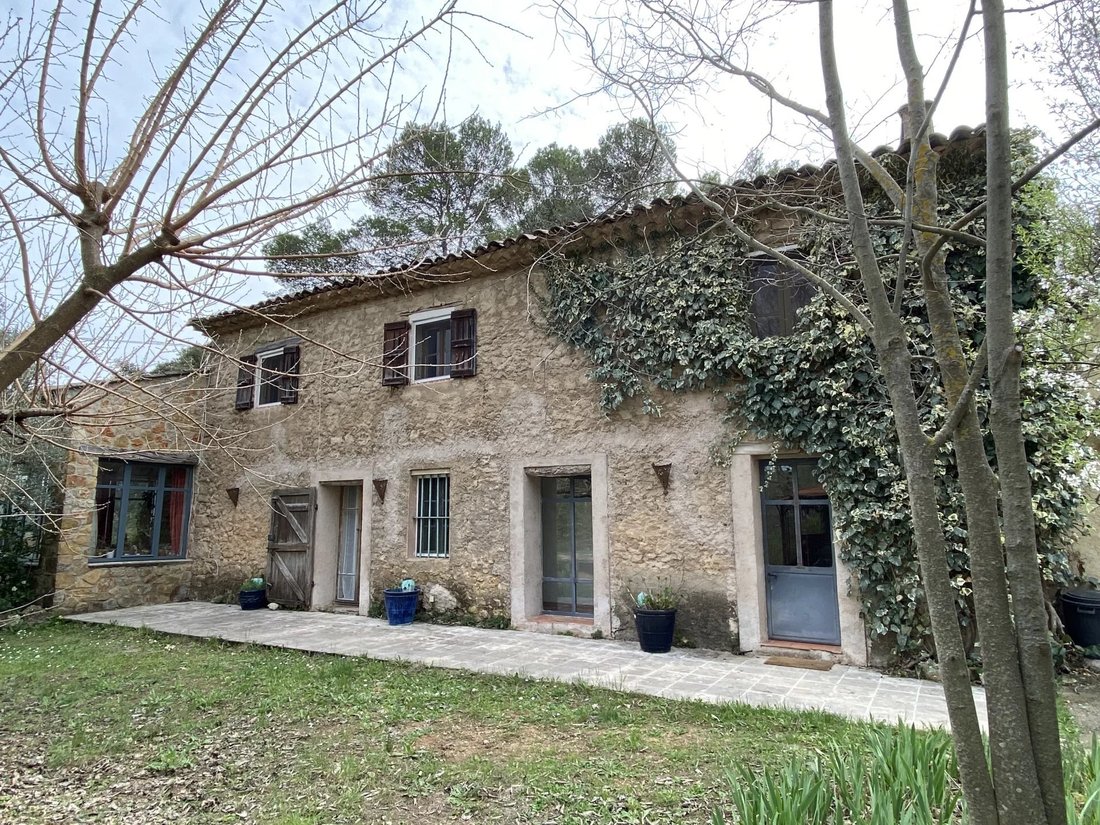 Villa in Entrecasteaux, Provence-Alpes-Côte d'Azur, France 5 - 17659272