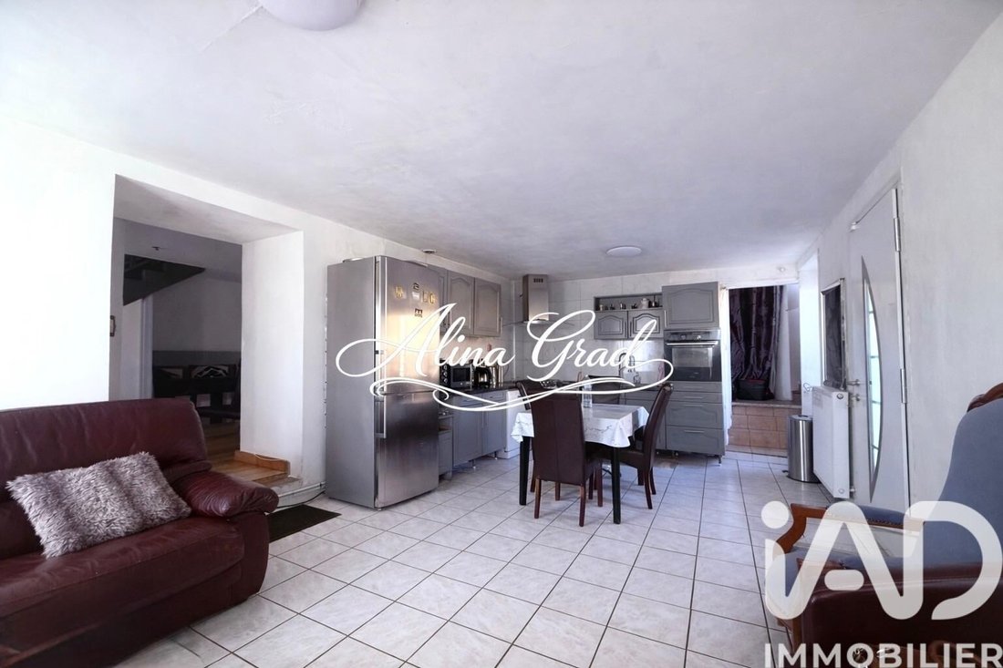 House in Route Nationale, Pierrelaye, France 2 - 17658561