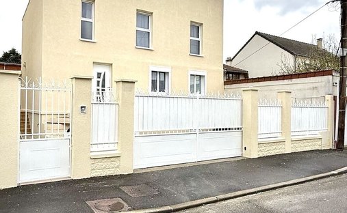 Haus in Maxime Vedy, Paray-Vieille-Poste, Frankreich 1