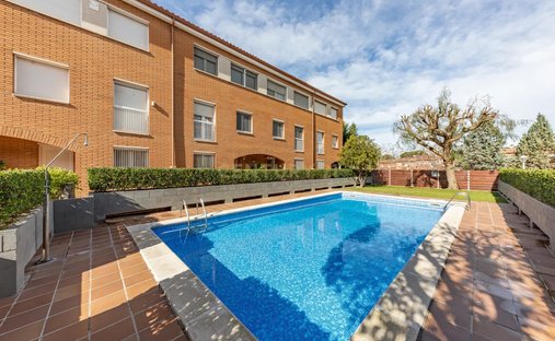 Villa in Molins de Rei, Catalonia, Spain 1