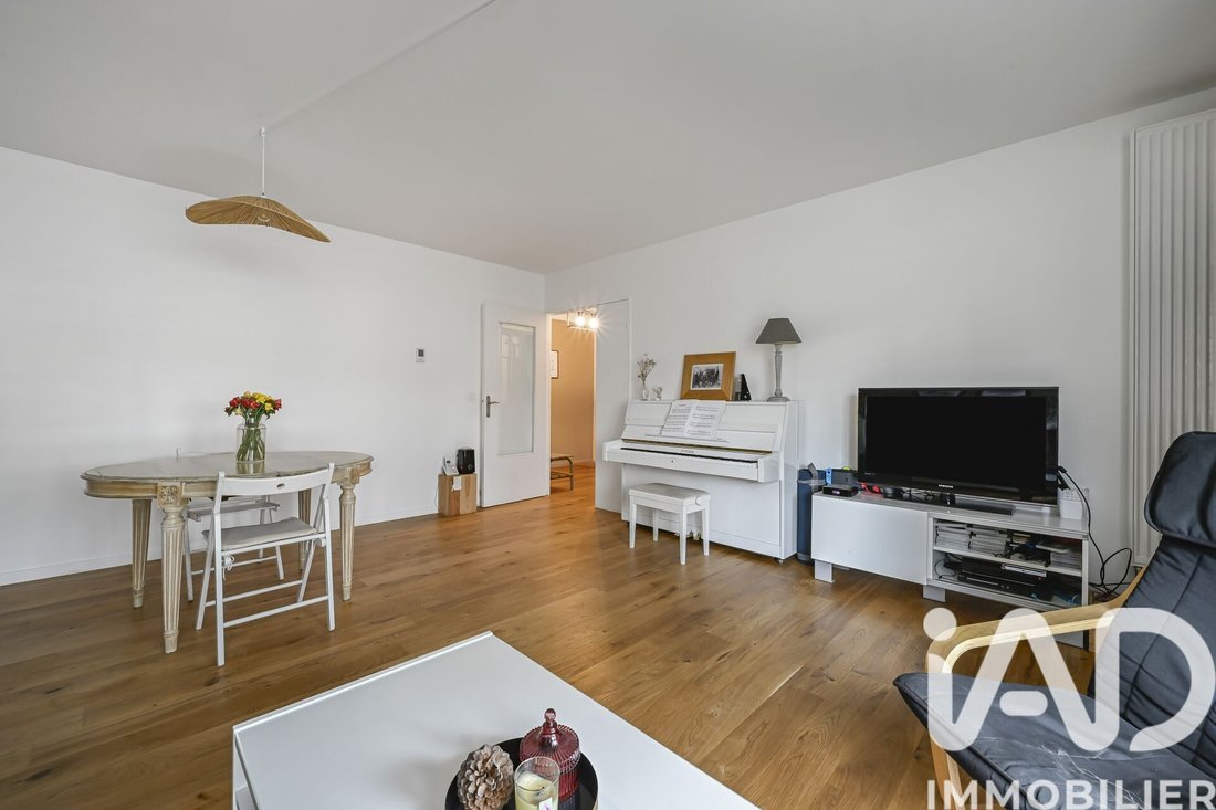 Apartment in Chatou, Ile-de-France, France 4 - 17658525
