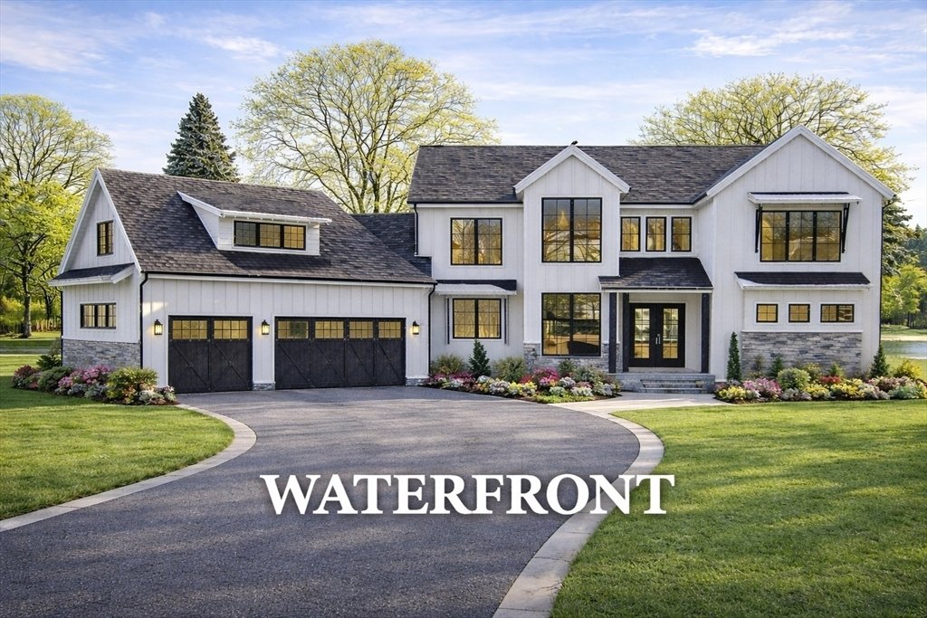 House in Foxborough, Massachusetts, United States 1 - 17374955