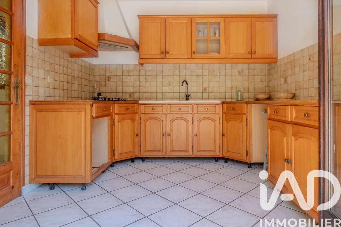 House in Jouars-Pontchartrain, Ile-de-France, France 5 - 17658368