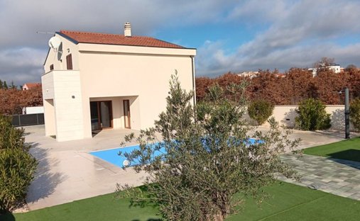 House in Opcina Policnik, Zadar County, Croatia 1