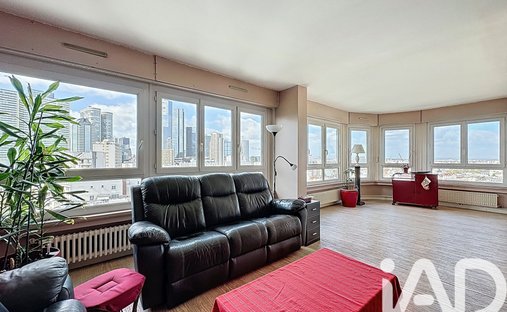 Apartment in Gambetta, Courbevoie, France 1