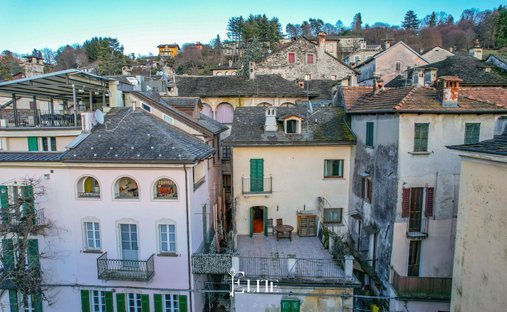 Villa in Orta San Giulio, Piedmont, Italy 1