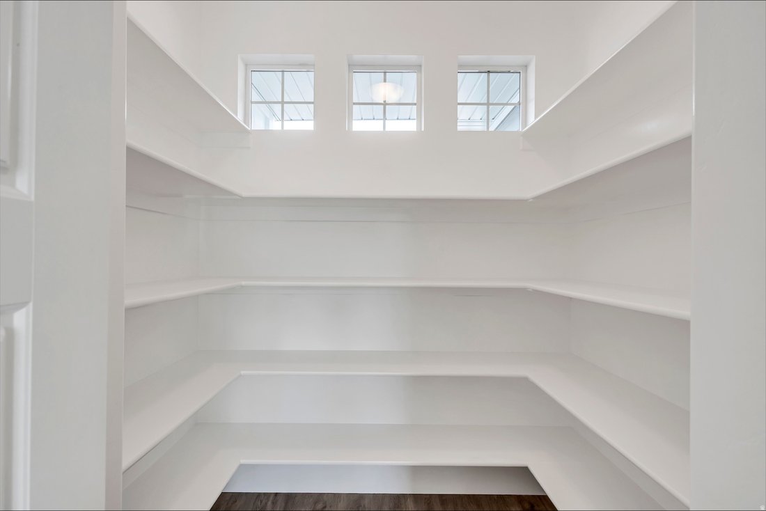 House in West Valley City, Utah, United States 4 - 17660946