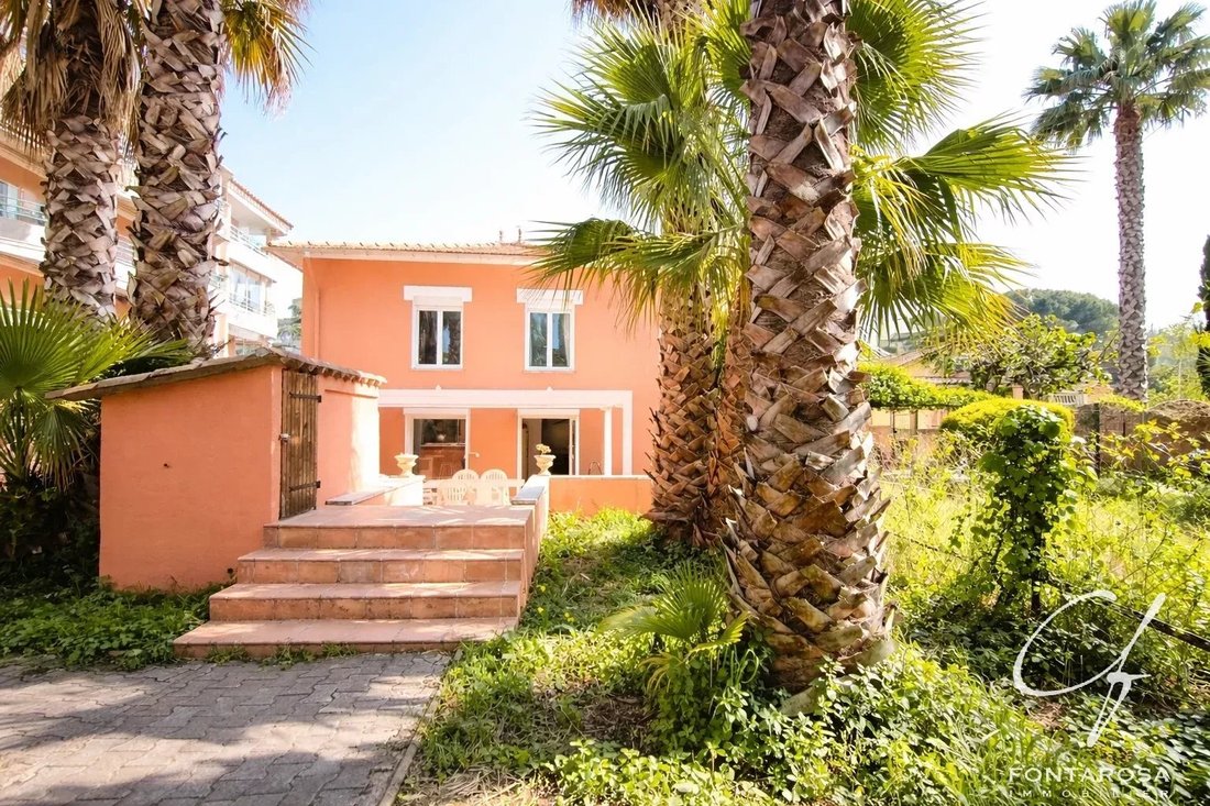 House in Aiguebonne, Saint-Raphaël, France 2 - 17660959