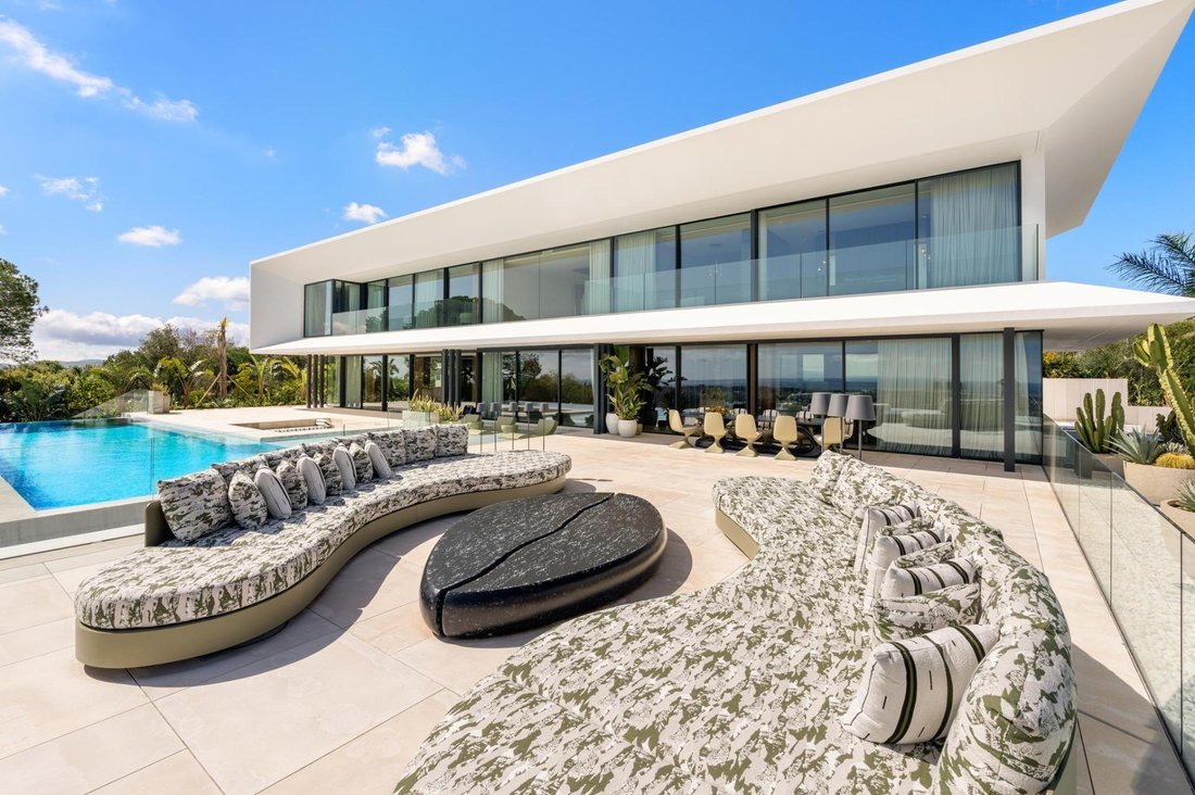 Villa in Sotogrande, San Roque, Andalusia 1 - 17660963
