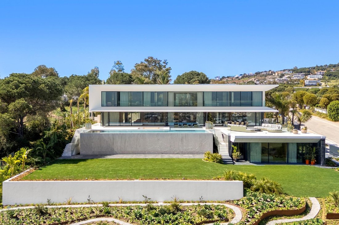 Villa in Sotogrande, San Roque, Andalusia 2 - 17660963