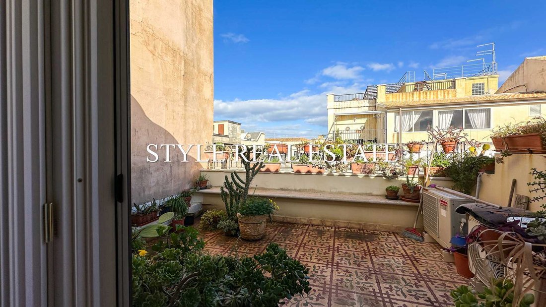 Apartment in Ortigia, Sicily, Italy 2 - 16936984