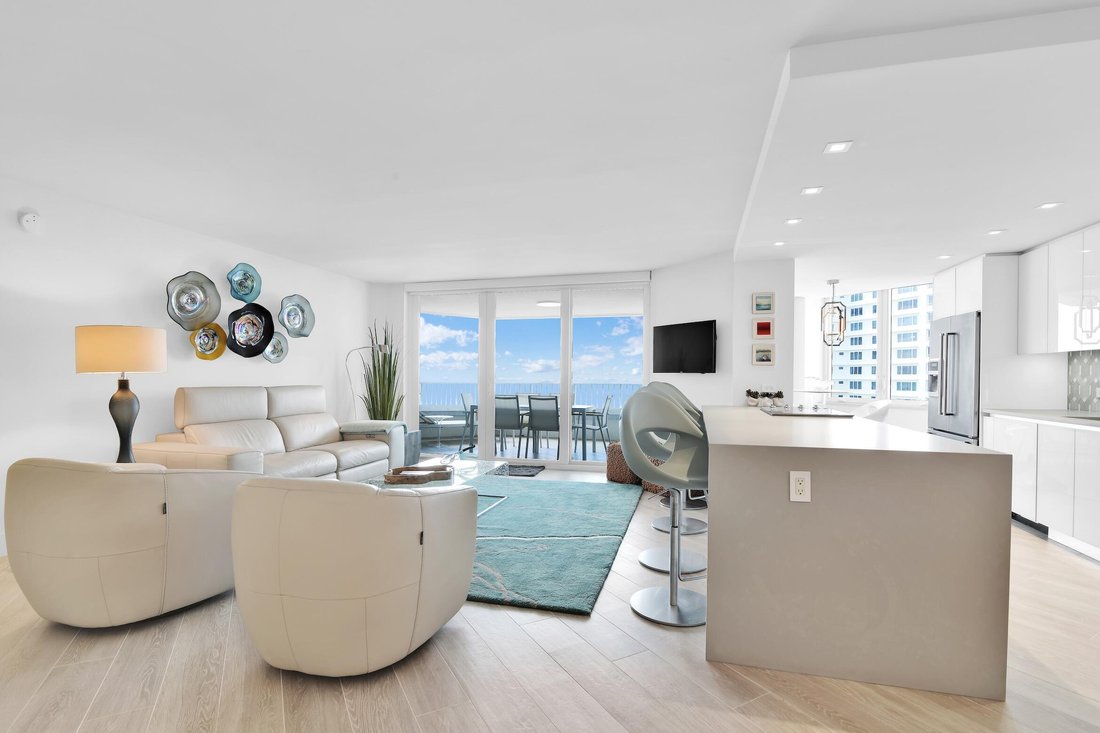 Condo in Boca Raton, Florida, United States 1 - 17661131