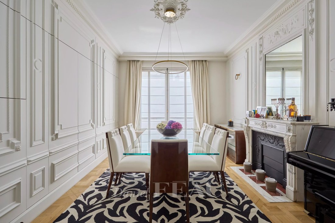 Apartment in Auteuil Nord, Paris 16e Arrondissement, Paris 2 - 17661092