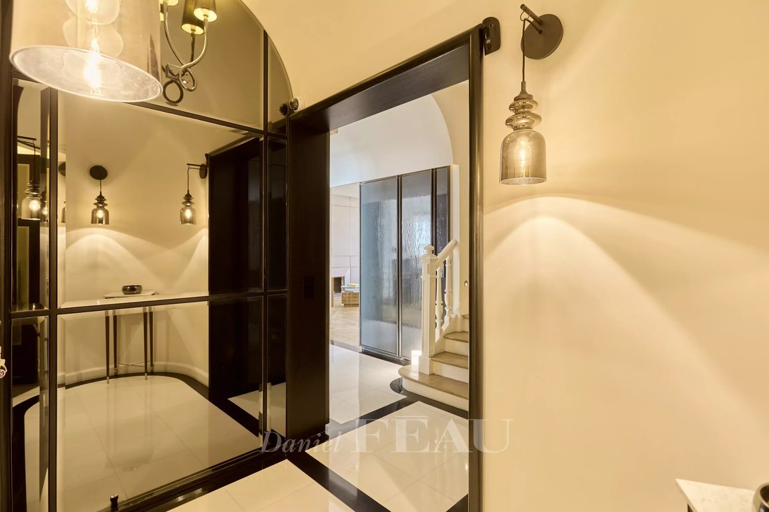 Apartment in Auteuil Nord, Paris 16e Arrondissement, Paris 4 - 17661092