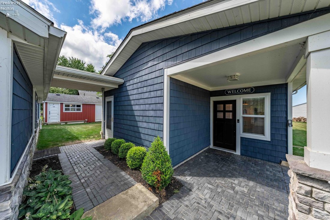 House in Put-in-Bay, Ohio, United States 4 - 17661162
