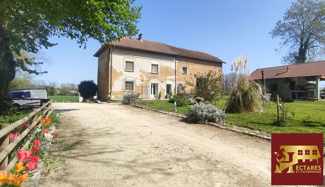 Villa in La Chapelle-de-la-Tour, Auvergne-Rhône-Alpes, France 3 - 17661373