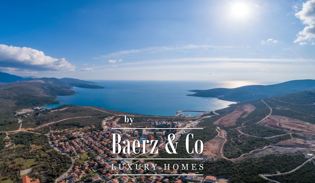 Apartment in Tivat, Tivat Municipality, Montenegro 1 - 17661329