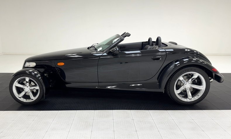Cabriolet in Morgantown, United States 4 - 17661313