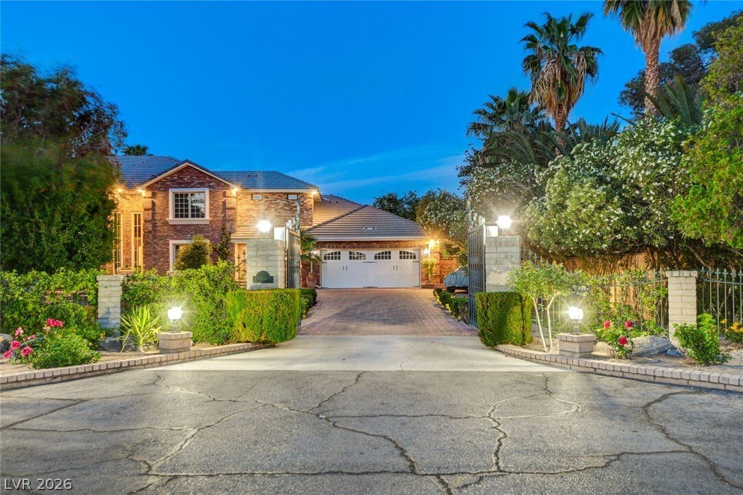 House in Las Vegas, Nevada, United States 2 - 17661159