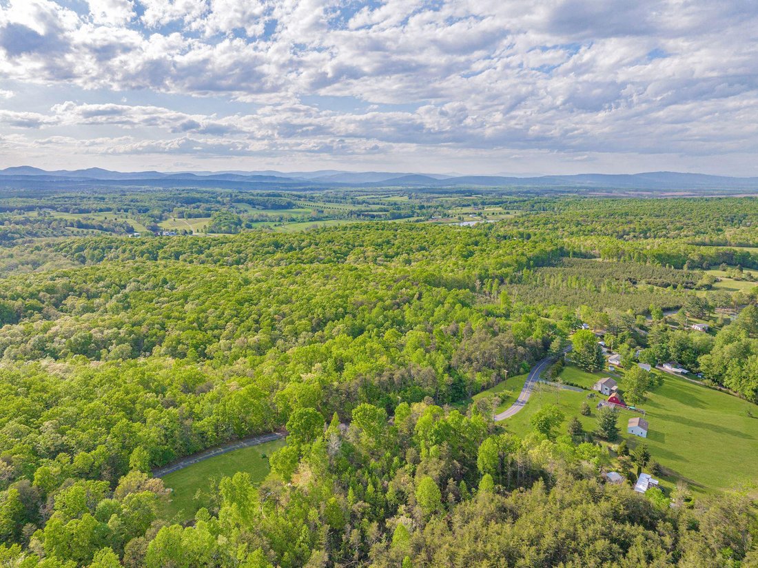 Farm Ranch in Cunningham, Virginia, United States 5 - 17661522