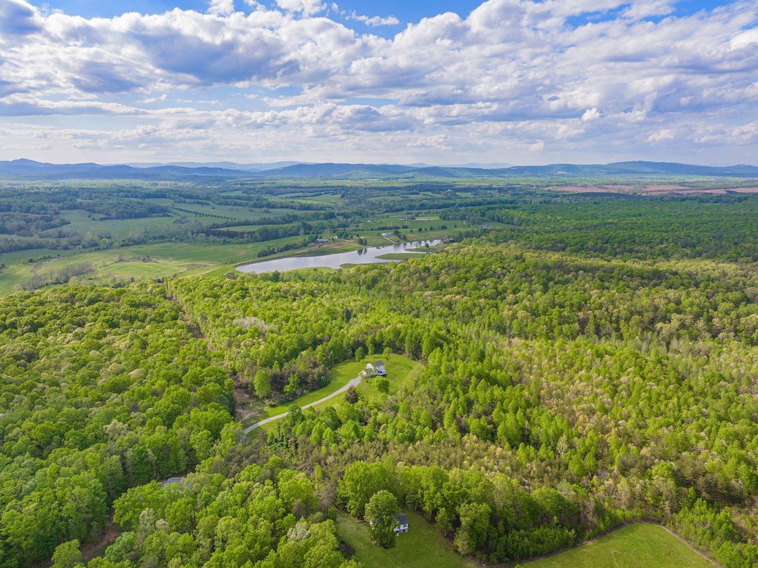 Farm Ranch in Cunningham, Virginia, United States 3 - 17661522