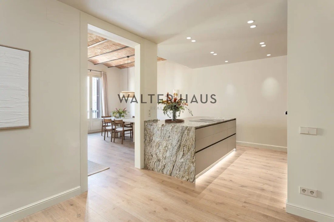 Apartment in Eixample, Barcelona, Spain 5 - 16785061
