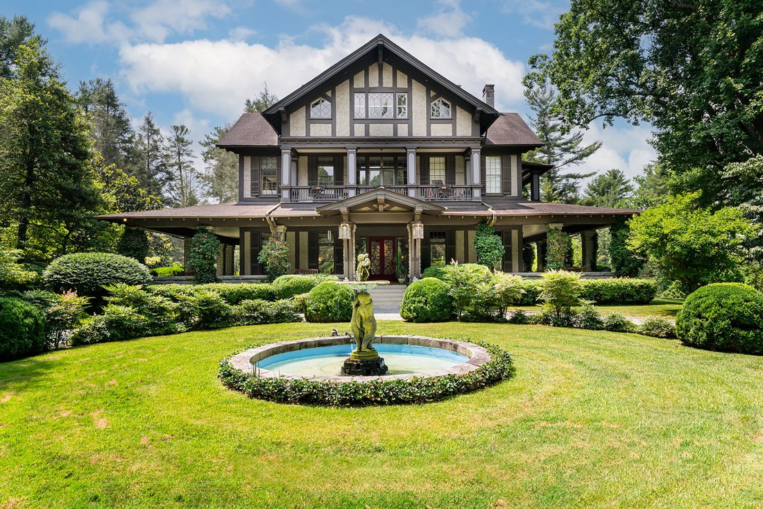House in Laurel Park, North Carolina, United States 1 - 17661601